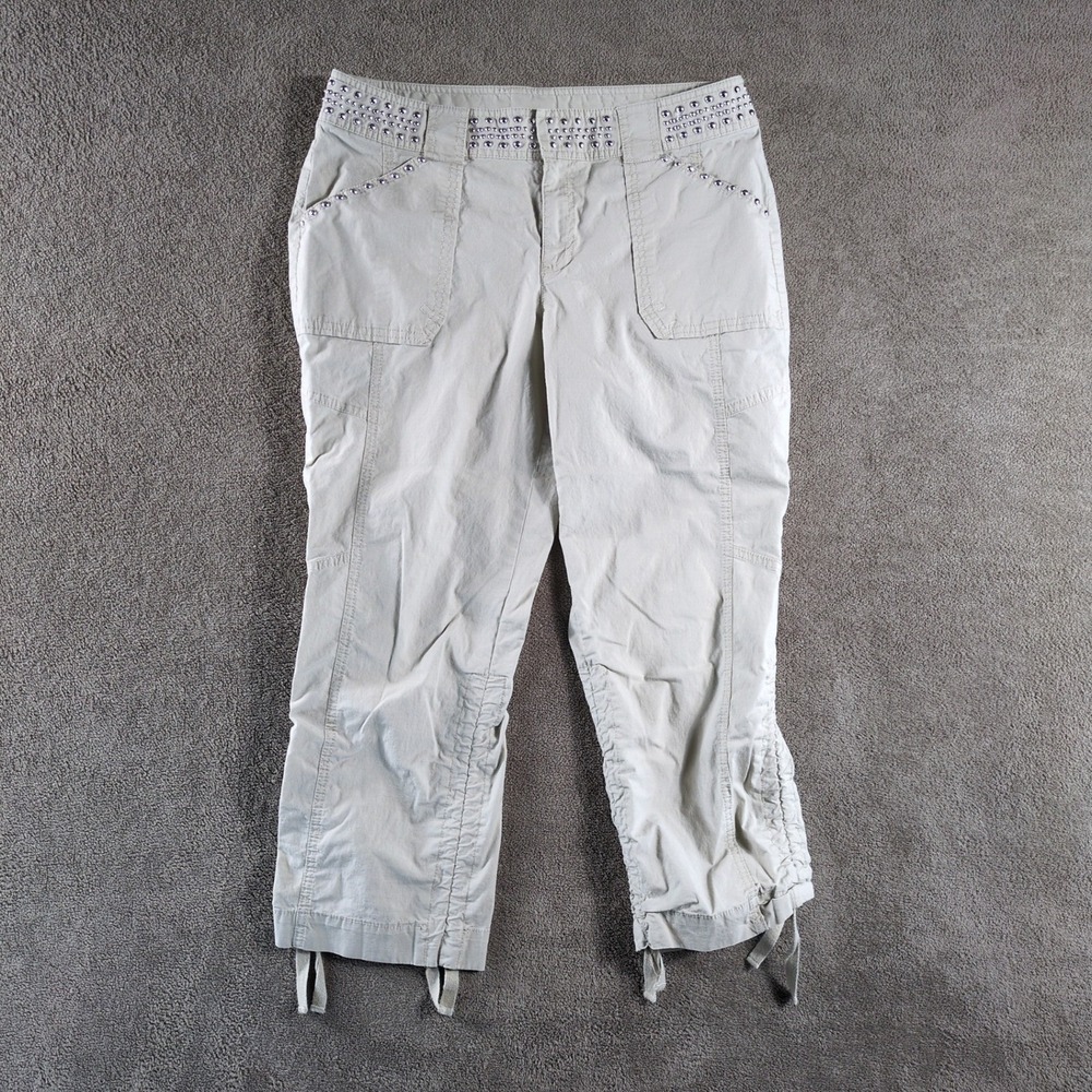 INC International Concepts Women Size 8 Beige Studded Cargo Cropped Pants